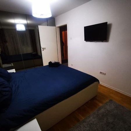 Luxury Apartment. 10 Minutes Taxi Ride To Center Timisoara Exterior photo