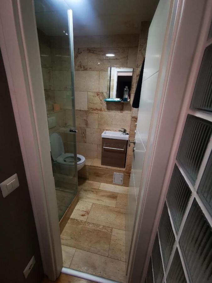 Luxury Apartment. 10 Minutes Taxi Ride To Center Timisoara Exterior photo